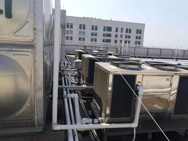 空气源热泵的热效率（空气能源热泵工作原理）